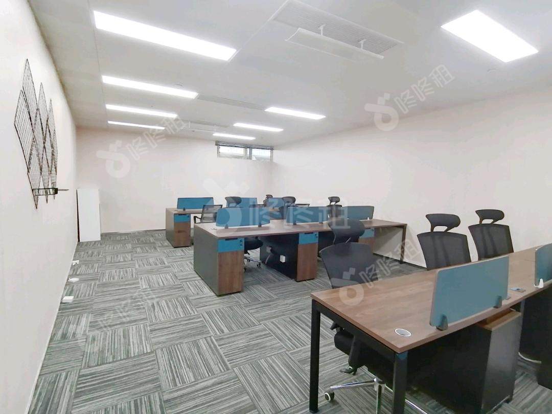 微软科通大厦_81平_豪装_前台