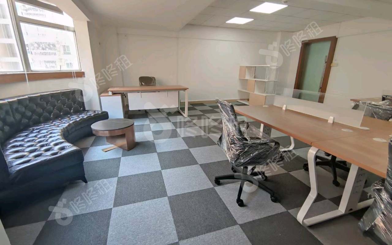 华源商务中心_59平_精装_前台