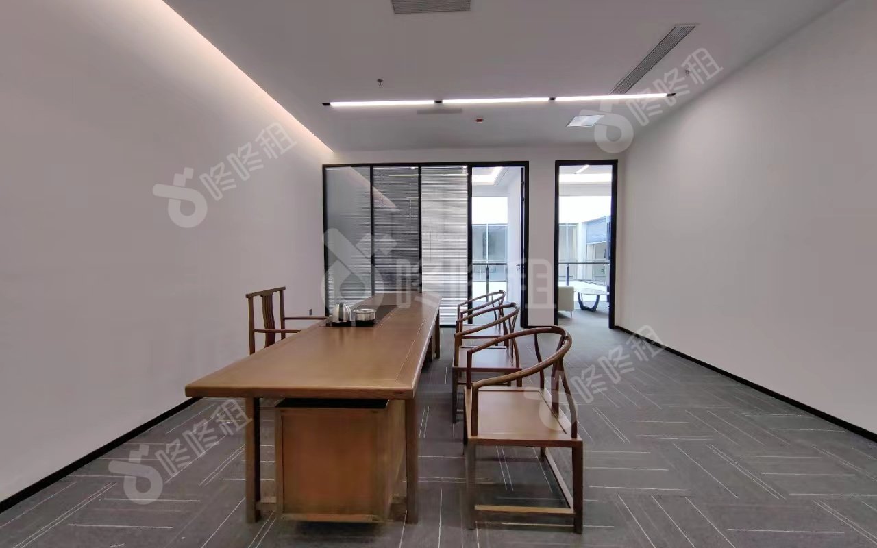 成悦里_244平_精装_办公室开间