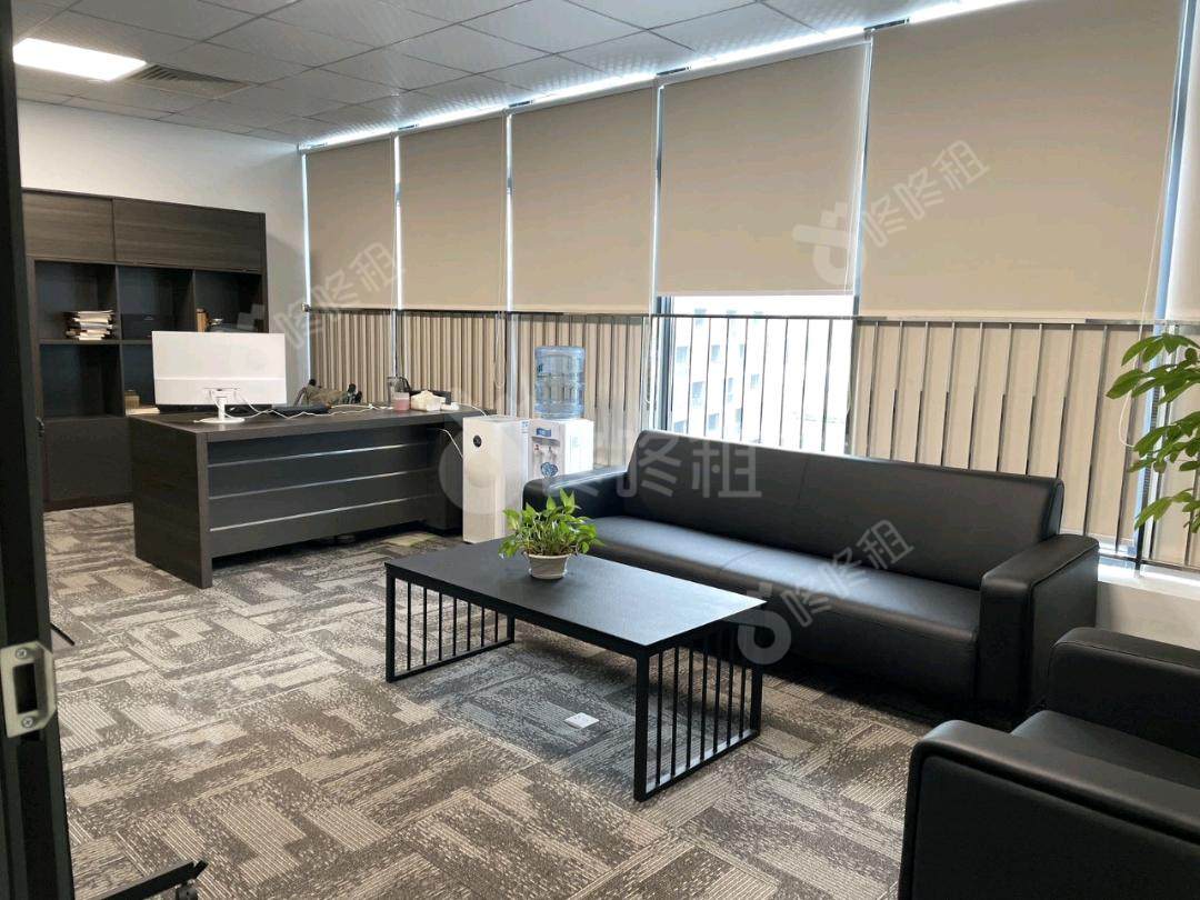 航城智谷(中城未来产业园)_2340平_豪装_前台