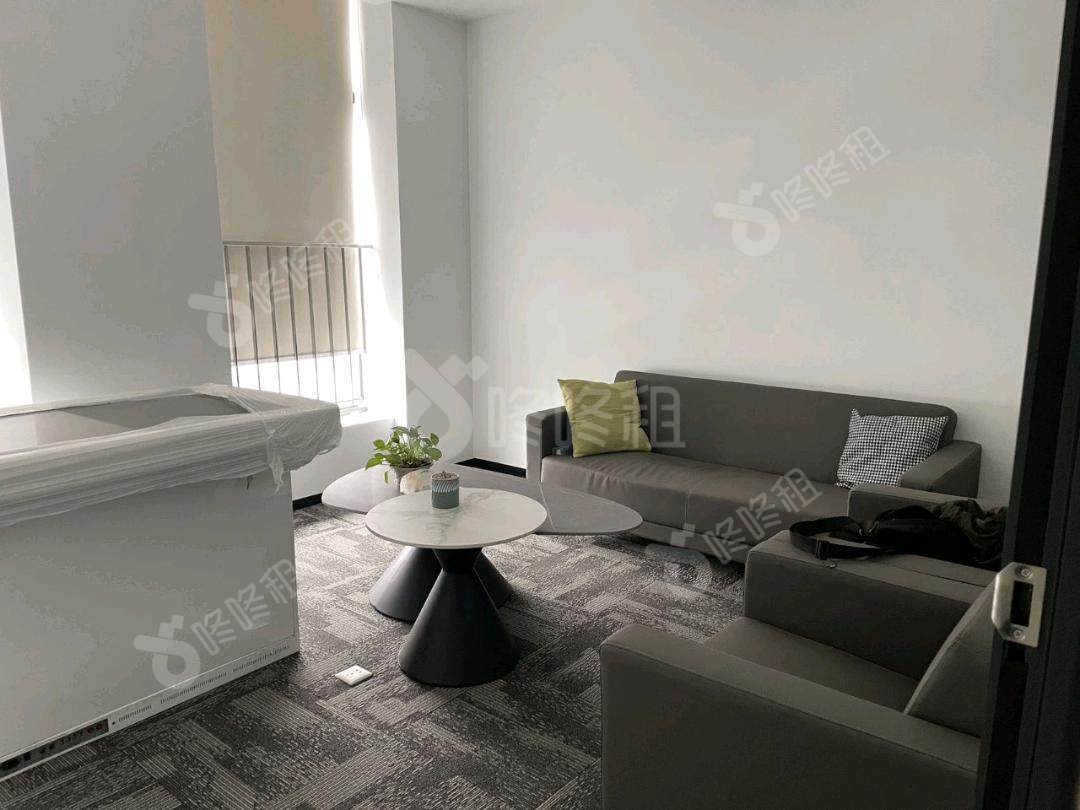 航城智谷(中城未来产业园)_2340平_豪装_前台