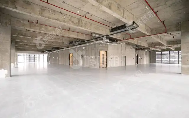 星峰上汇中心_1530平米_定制装修_办公室房源出租