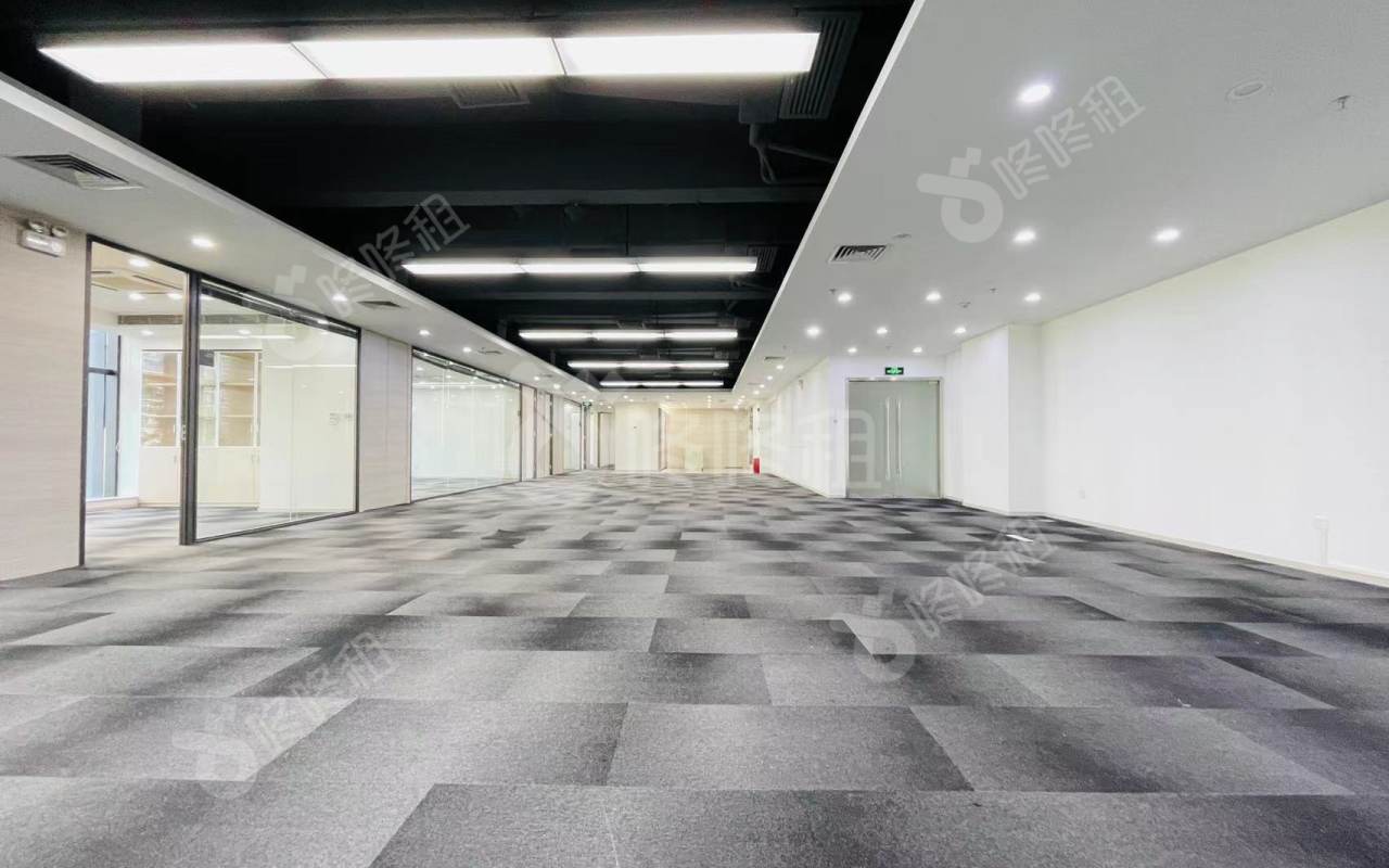 康佳研发大厦_596平_精装_办公室开间