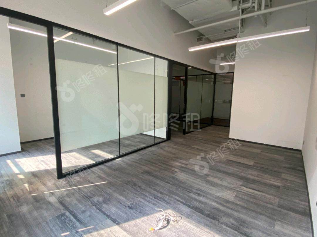 万科云城•云城云中心_113平_精装_前台