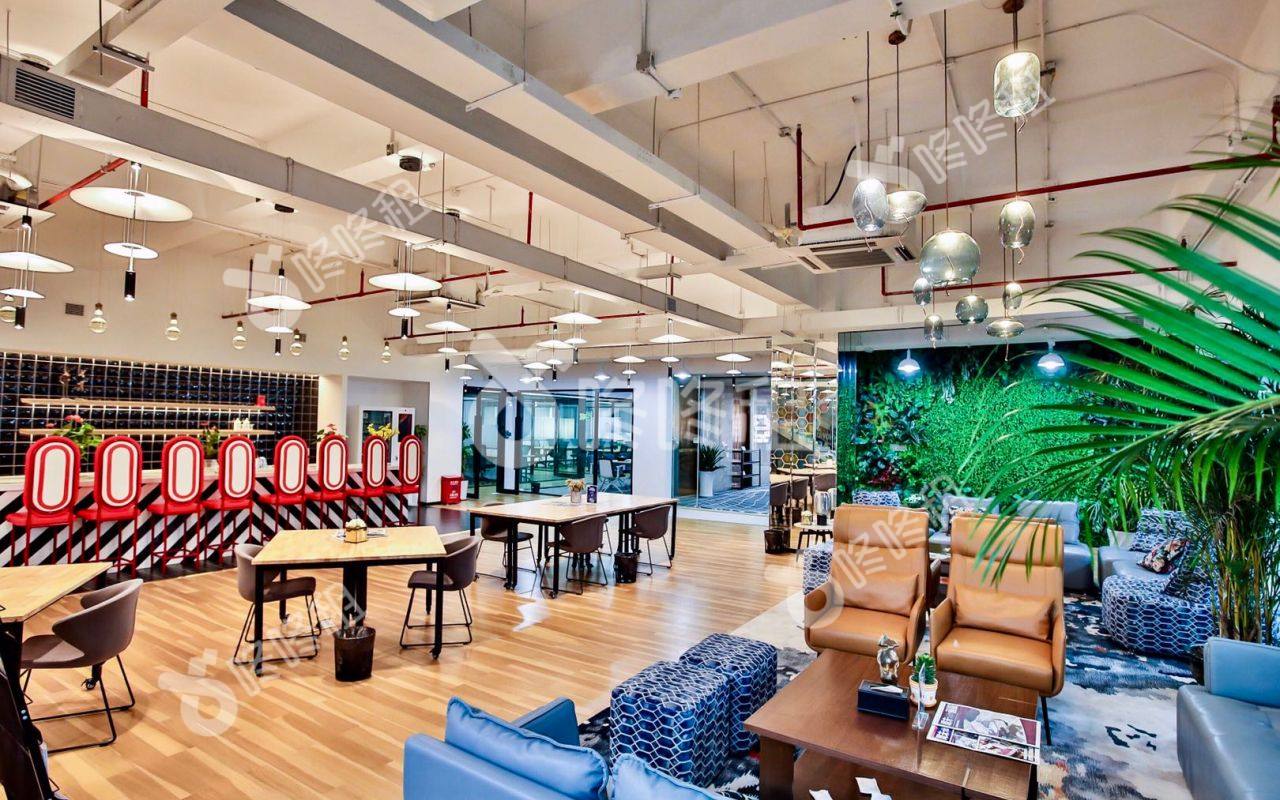 优谷湾区孵化器(U8智造产业园)_联合办公_休闲区