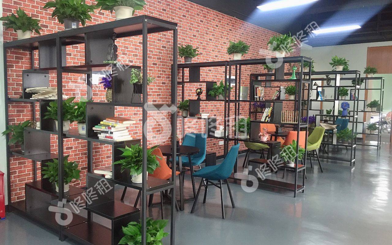 梦旅创客中心(海源城)_联合办公_洽谈室