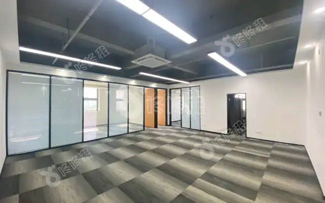 TCL国际E城_343平米_精装_办公室房源出租