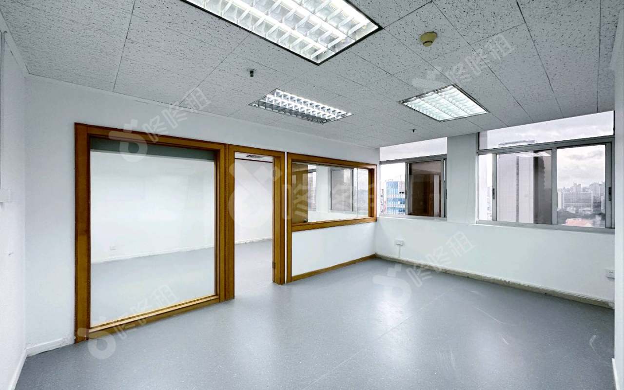 蔡屋围发展大厦_87平_精装_办公室开间