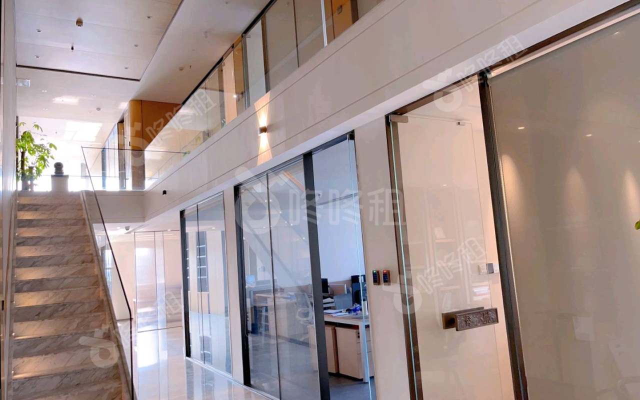 智恒产业园_579平_精装_办公室开间