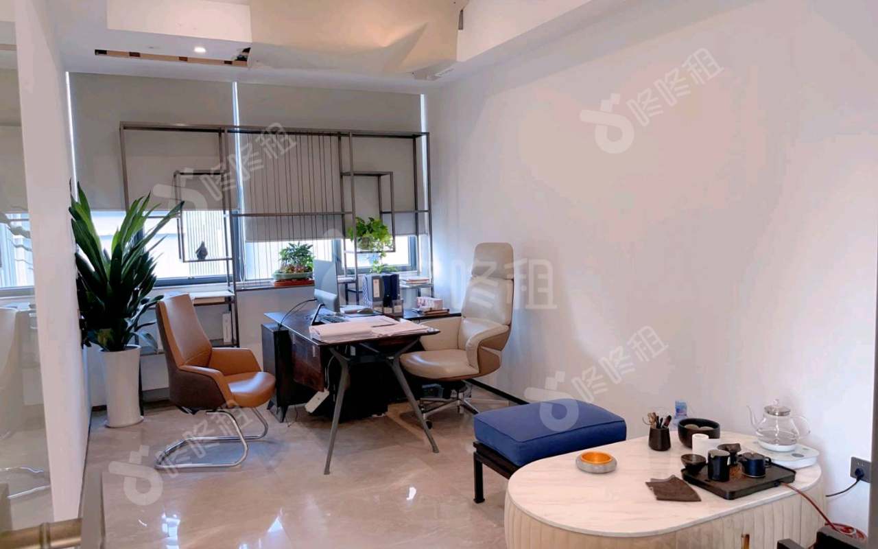 智恒产业园_579平_精装_办公室隔间