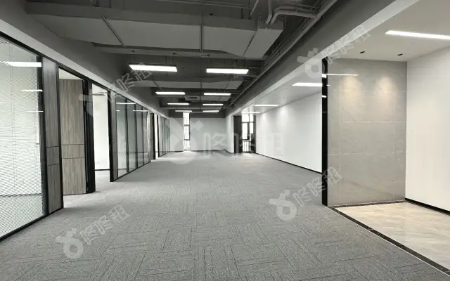 万科星宸大厦_363平米_豪装_办公室房源出租