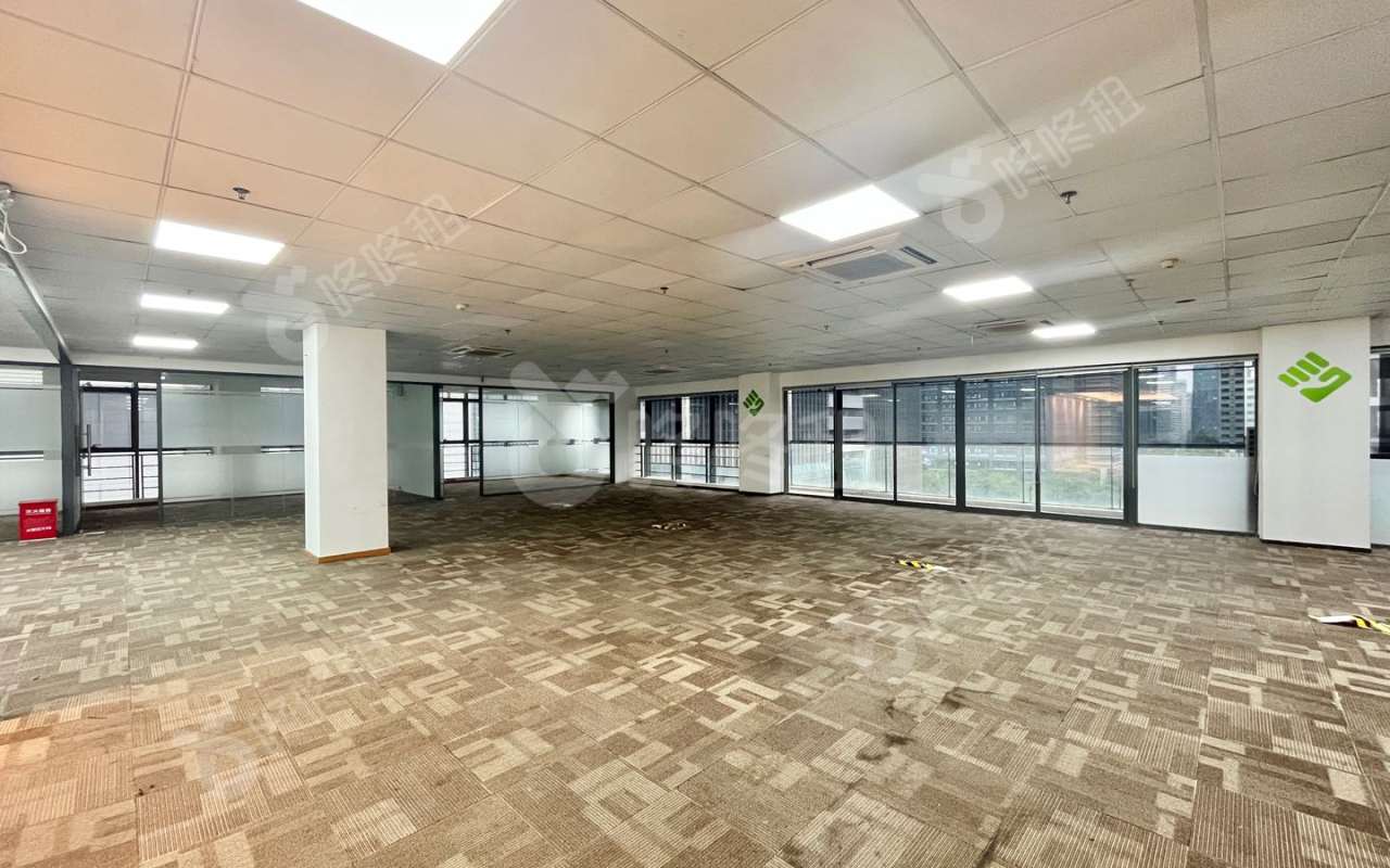 赋安科技大厦_939平_精装_办公室开间