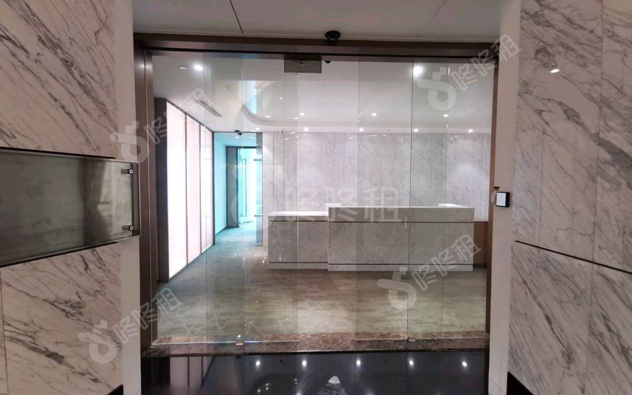 新世界文博中心_1037平_精装_办公室开间