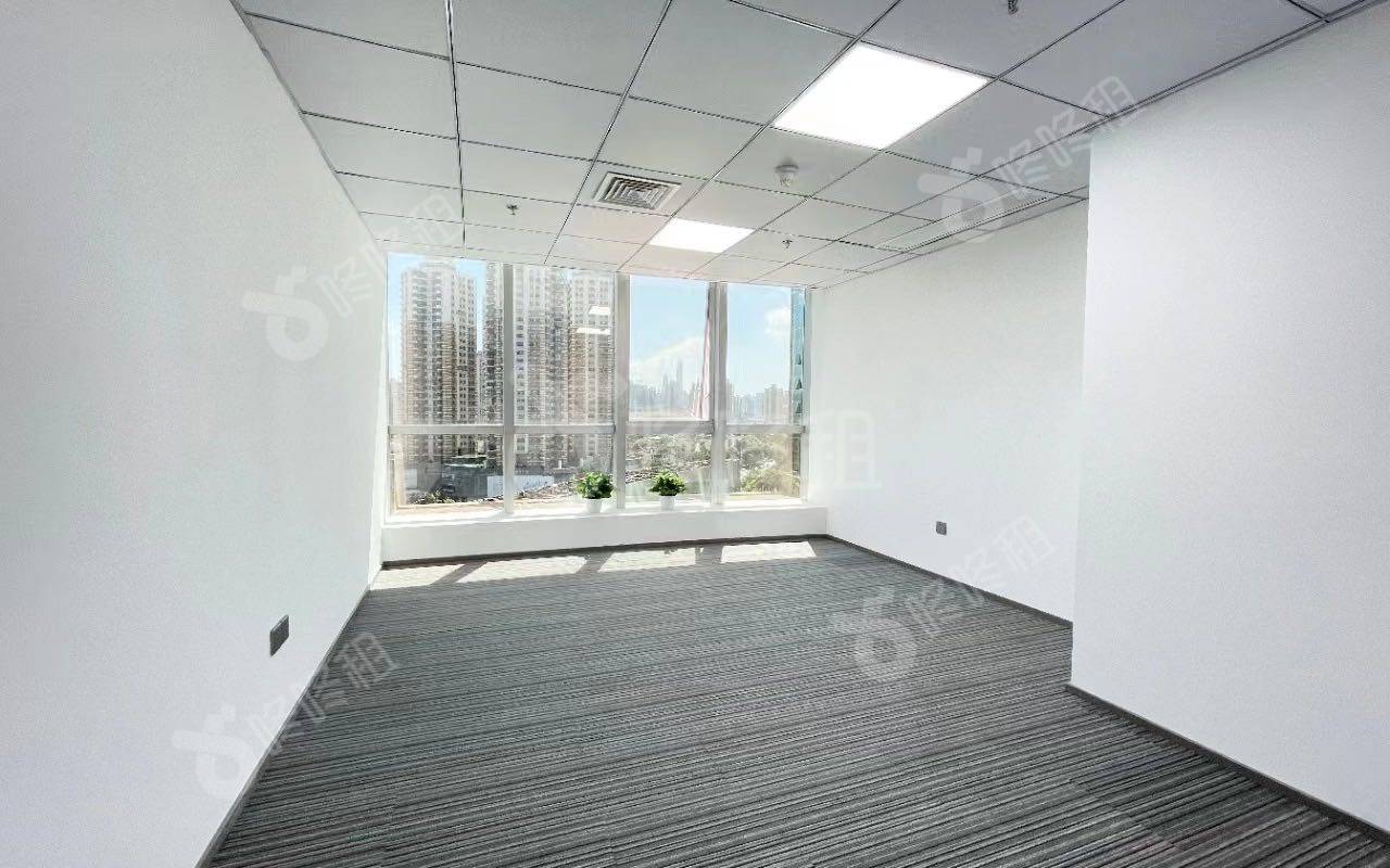 中民时代广场_440平_豪装_办公室隔间