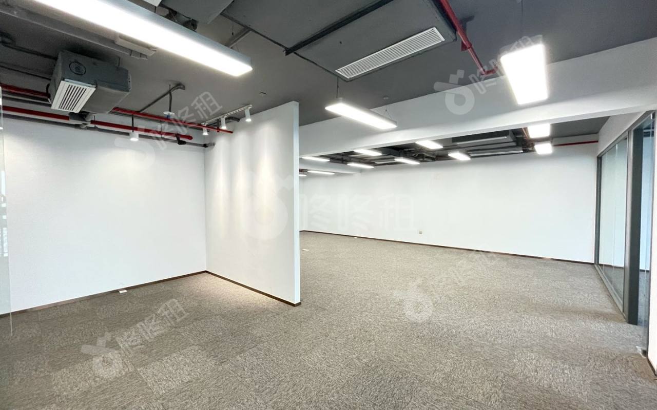 佳兆业前海广场_233平_精装_办公室开间