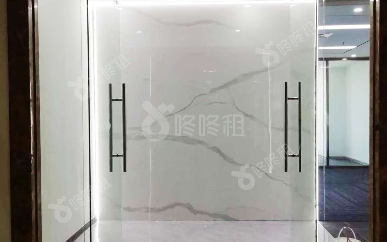 荣超经贸中心_121平_精装_前台