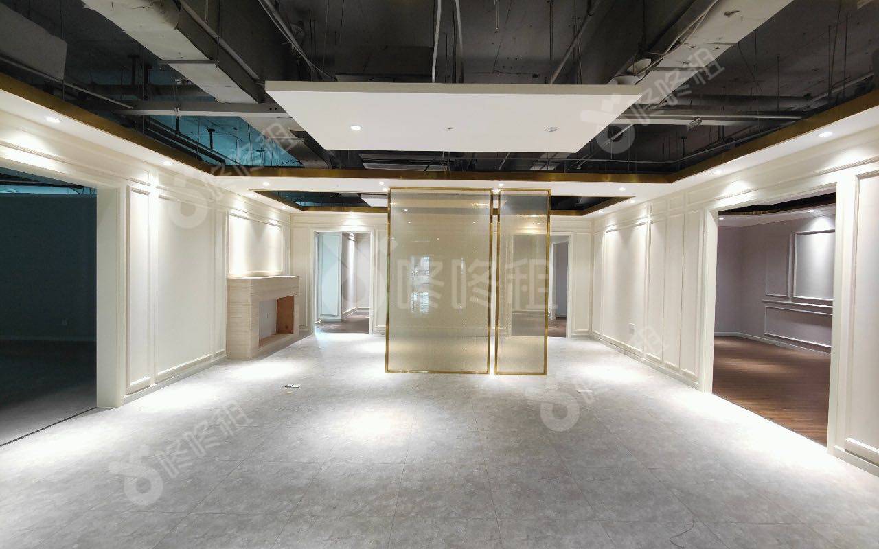 劲嘉科技大厦_2200平_精装_办公室隔间