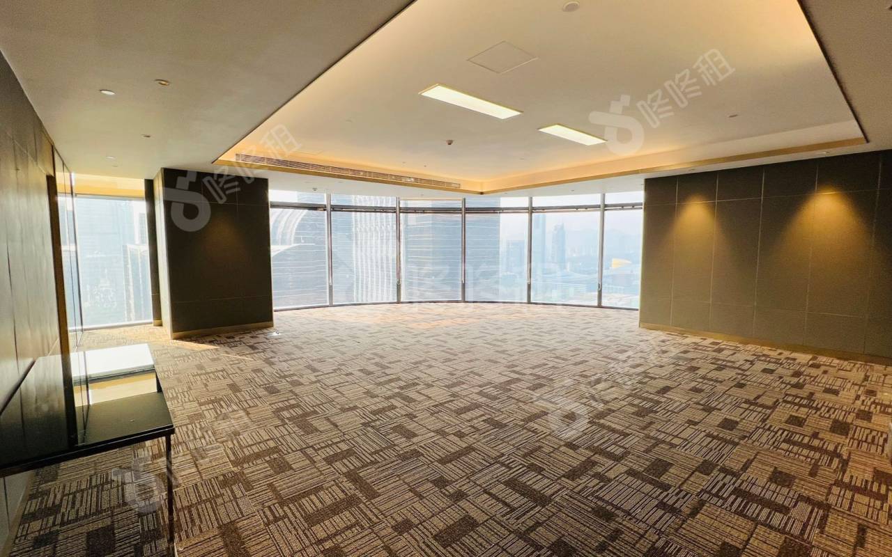 皇庭中心_1800平_毛坯_办公室隔间
