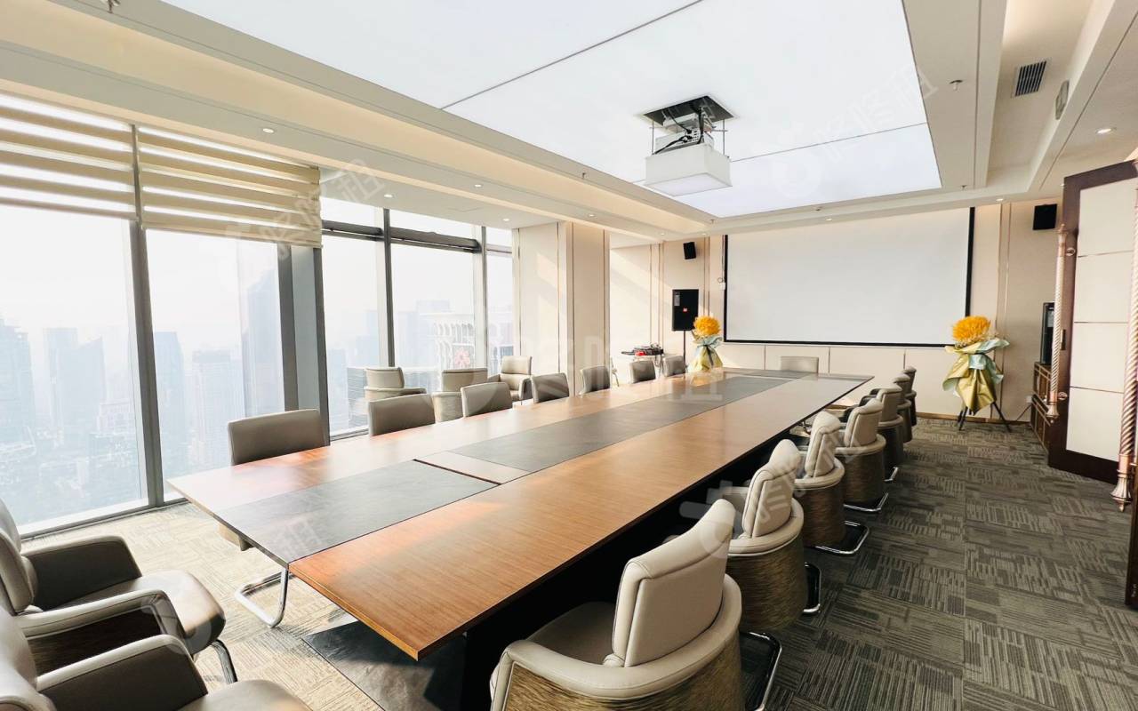 皇庭中心_1120平_豪装_办公室隔间