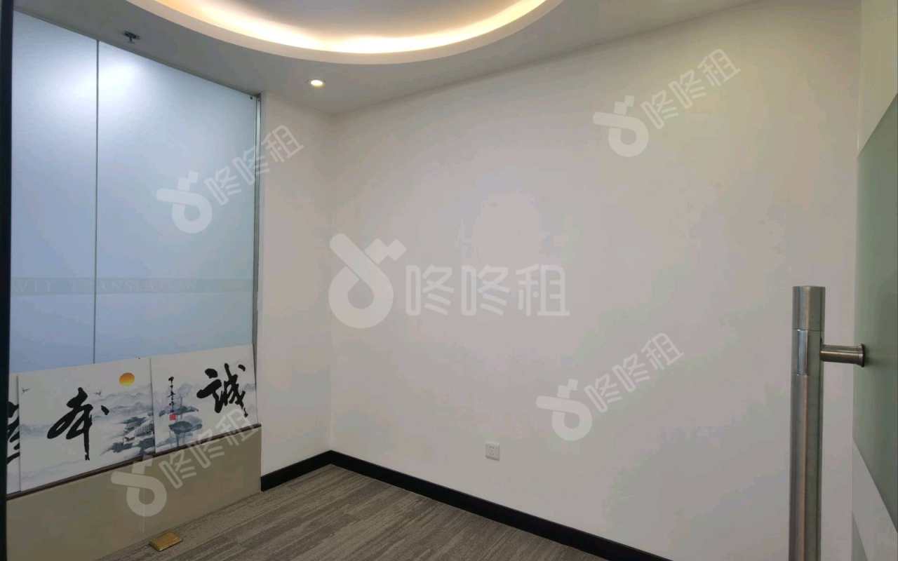 星河世纪大厦_170平_精装_办公室开间