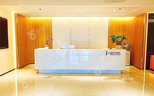 I WORK(迈科龙大厦)