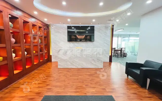 皇庭中心_250平米_精装_办公室房源出租