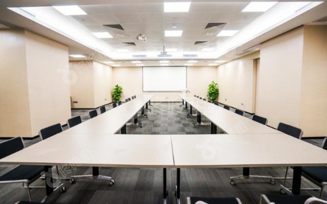 尚创峰商务中心(佳宁娜广场)_联合办公_前台