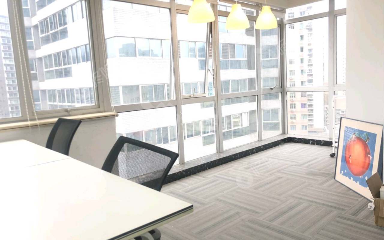 海王大厦_82平_精装_办公室开间