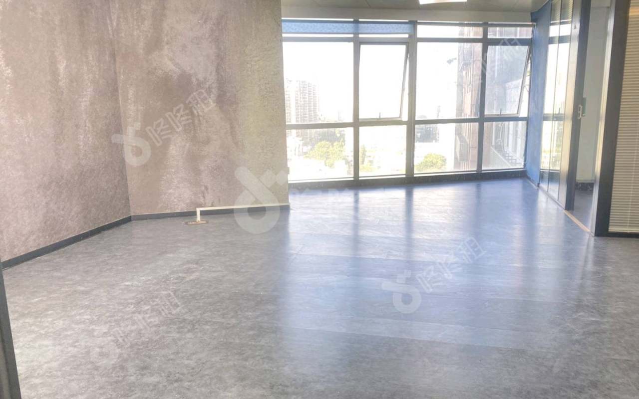 海王大厦_168平_精装_办公室开间