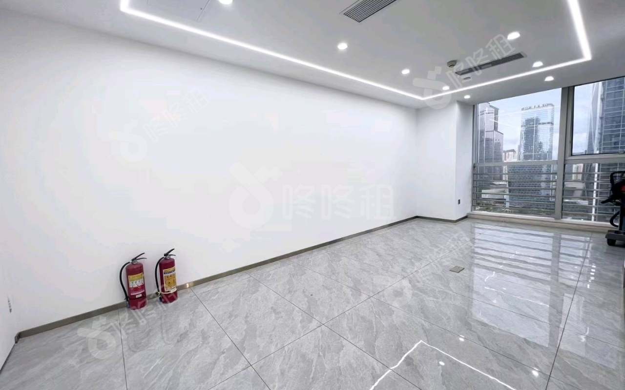 现代国际大厦_488平_豪装_办公室隔间