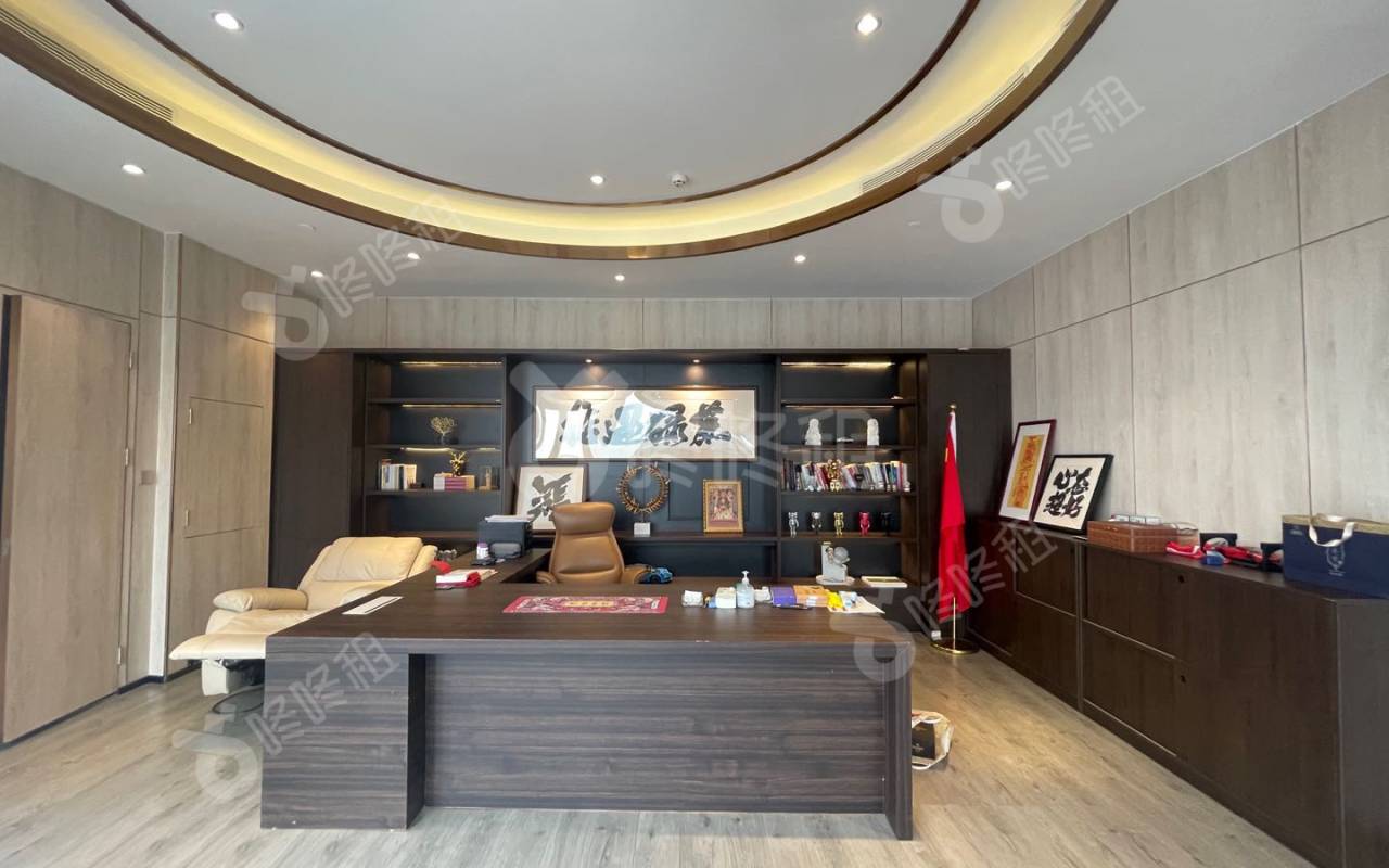 深圳湾一号_800平_豪装_办公室隔间