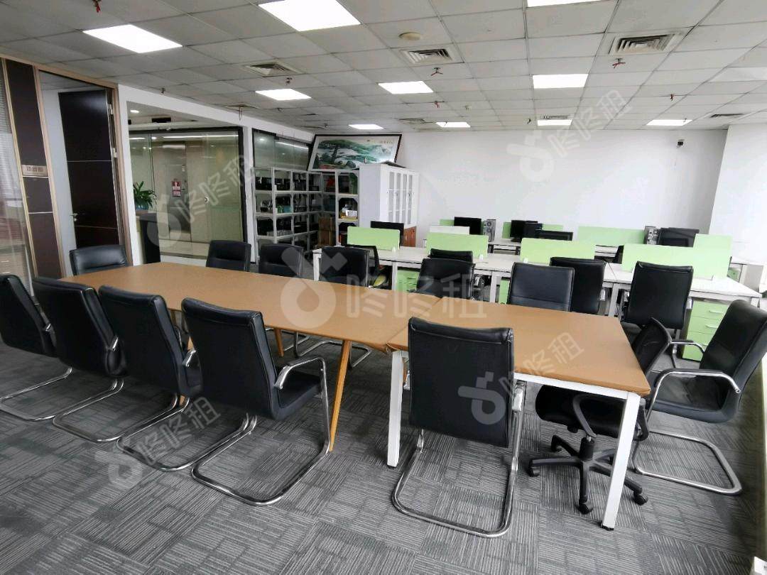 阳光科创中心_75平_精装_办公室开间