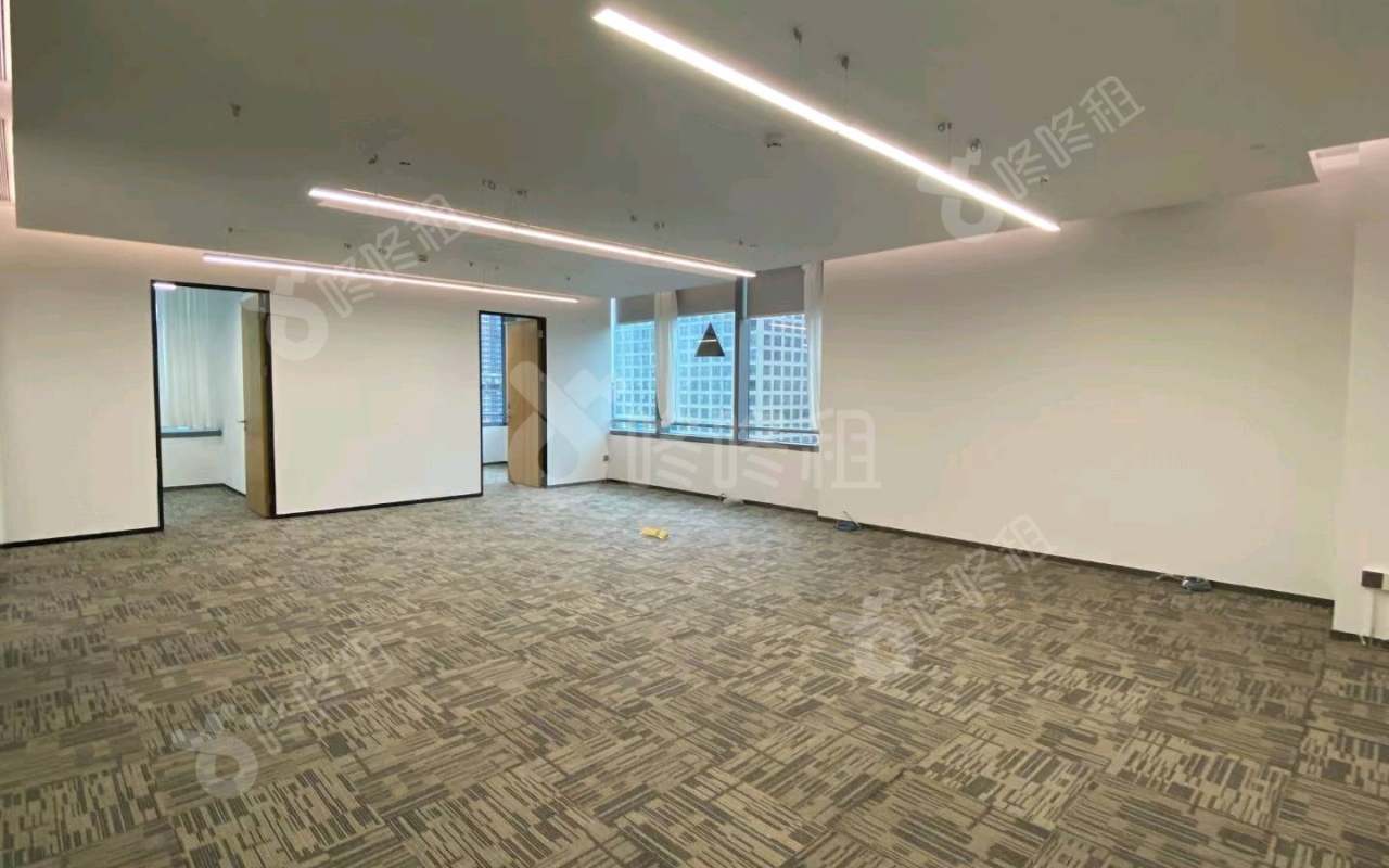 万科云城•云城云中心_235平_精装_办公室开间