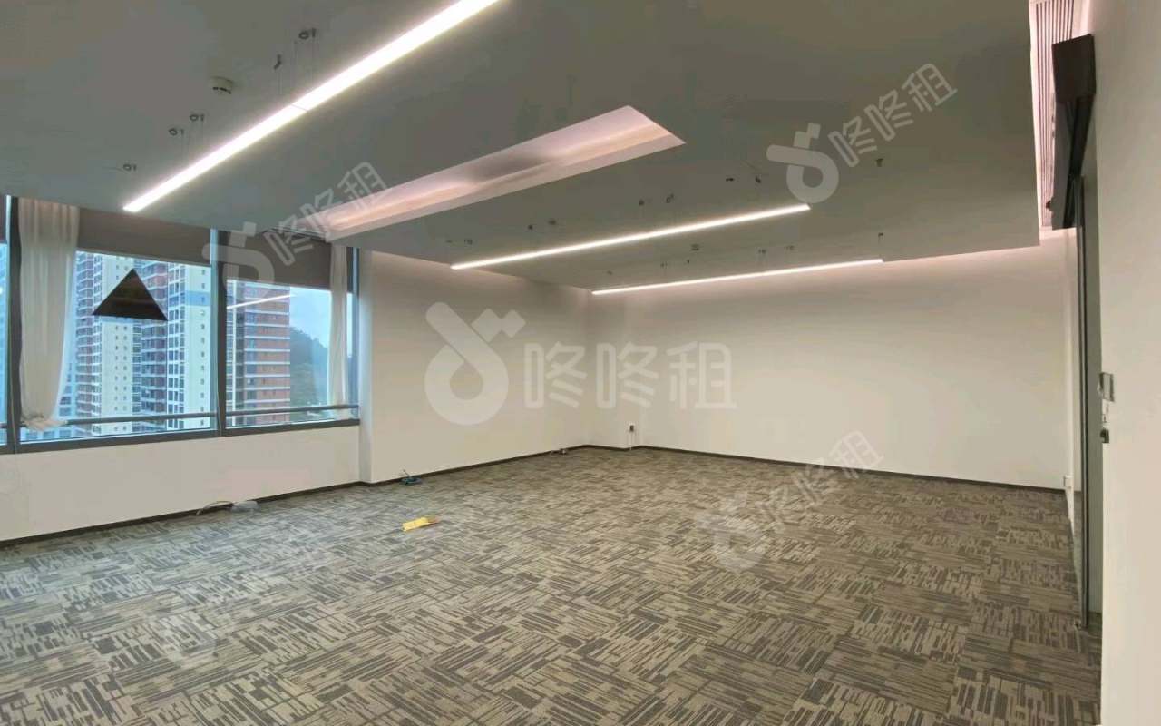 万科云城•云城云中心_235平_精装_办公室开间