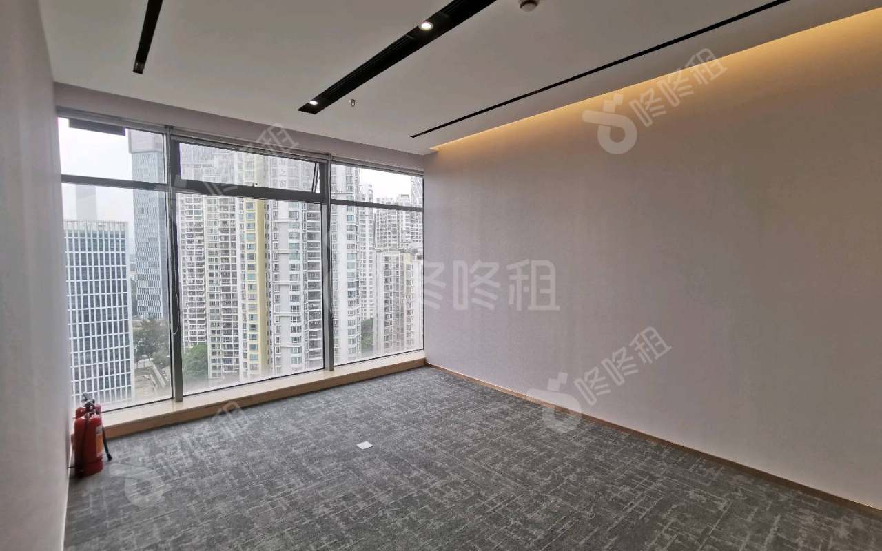 天利中央广场_302平_精装_办公室隔间