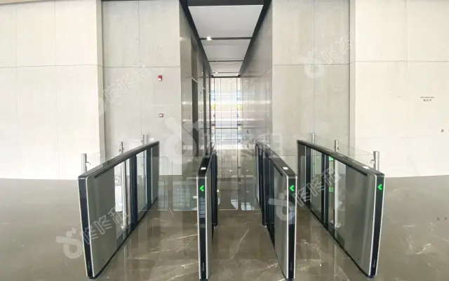 金地威新中心_写字楼图片