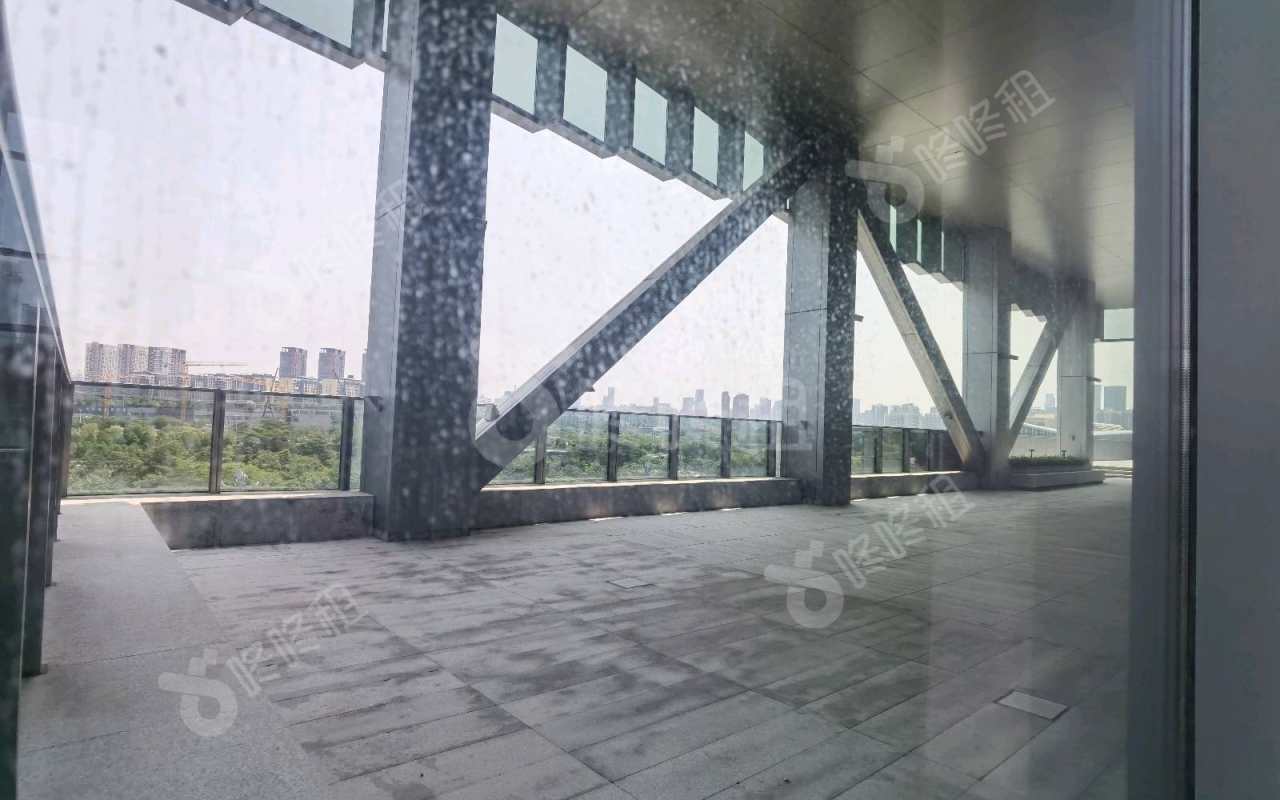 乔丹中心_715平_定制装修_办公室开间