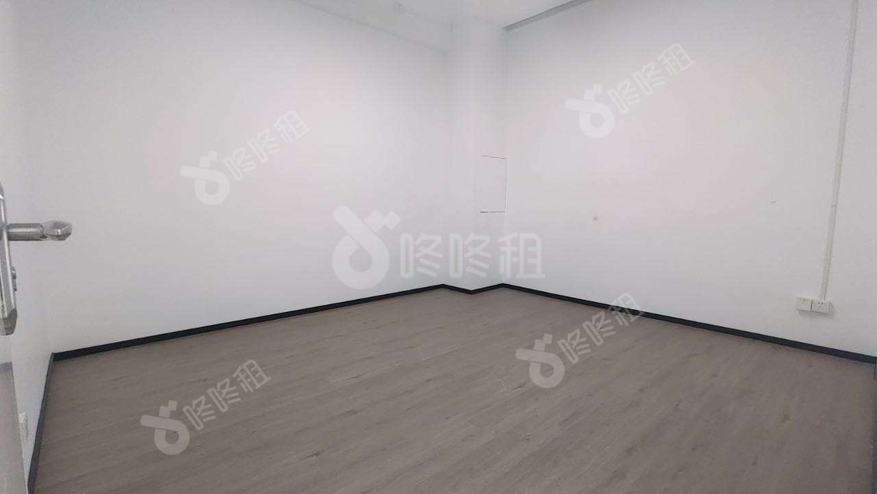 金谷小镇_1550平_精装_办公室隔间