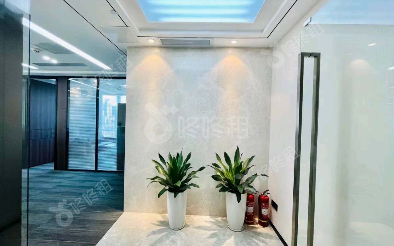 中洲控股中心_256平_精装_办公室开间