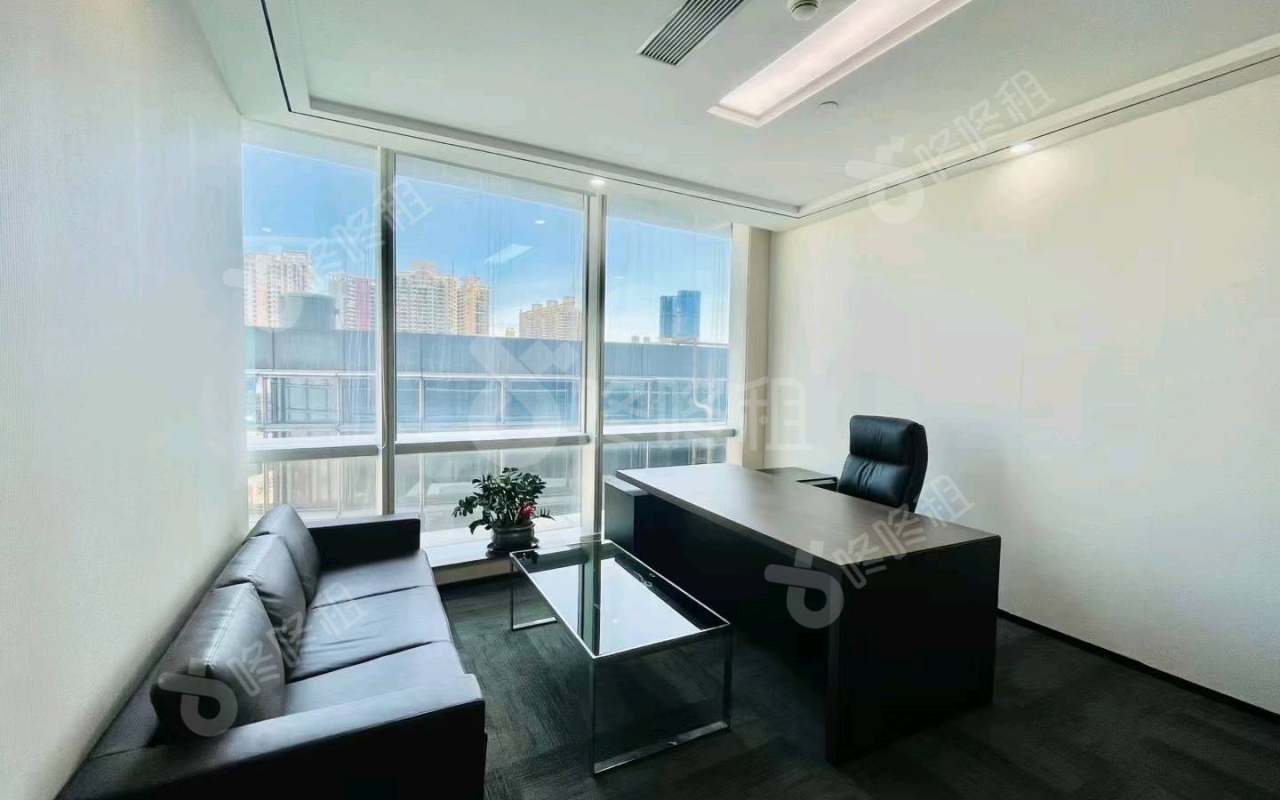 中洲控股中心_256平_精装_办公室开间