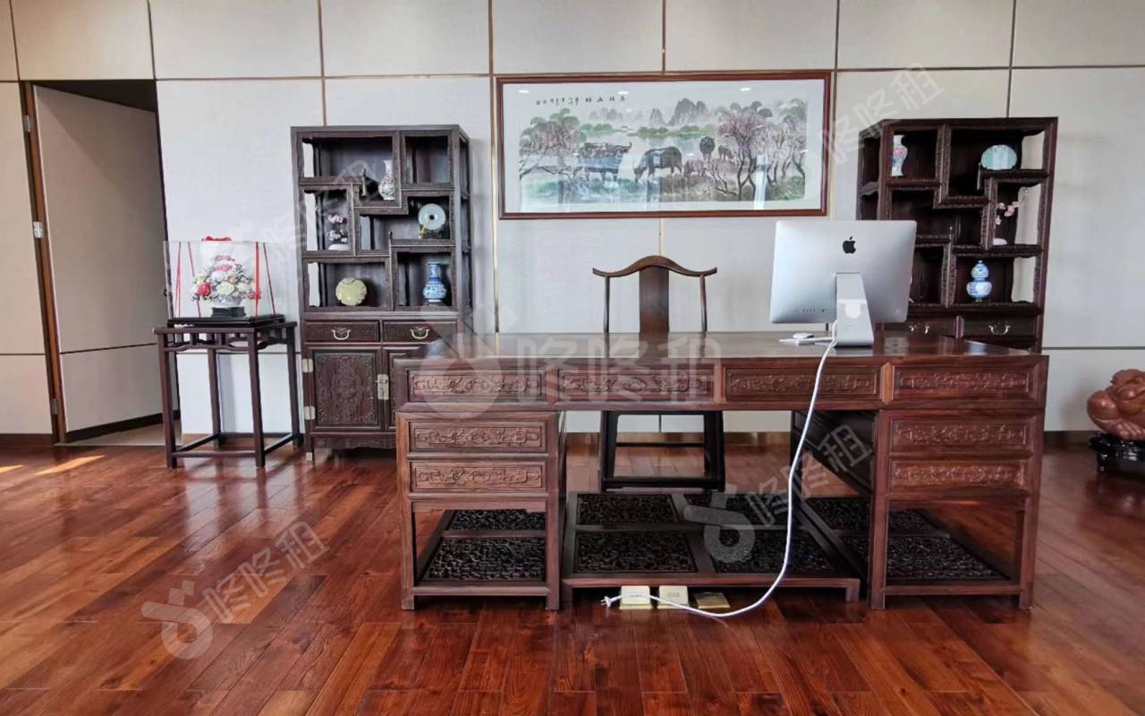 深圳湾一号_800平_精装_办公室隔间