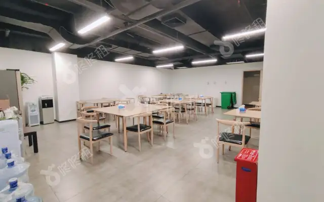 深圳动漫园_1540平_精装_办公室房源出租
