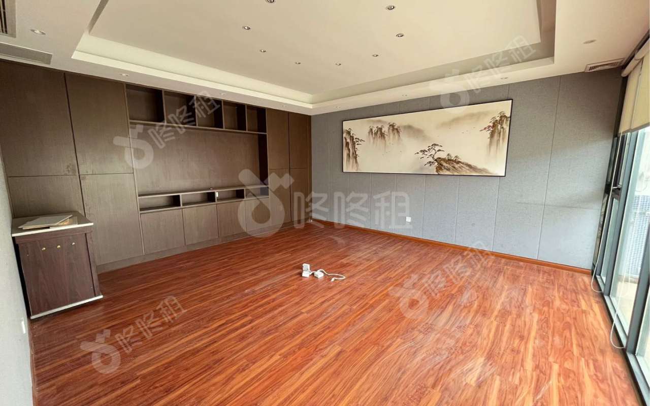 海王银河科技大厦_478平_豪装_办公室开间