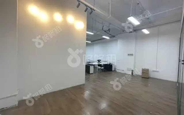 盛世大厦商务中心_221平米_精装_办公室房源出租