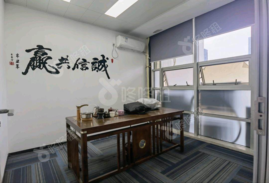 深圳软件园_188平_豪装_办公室开间