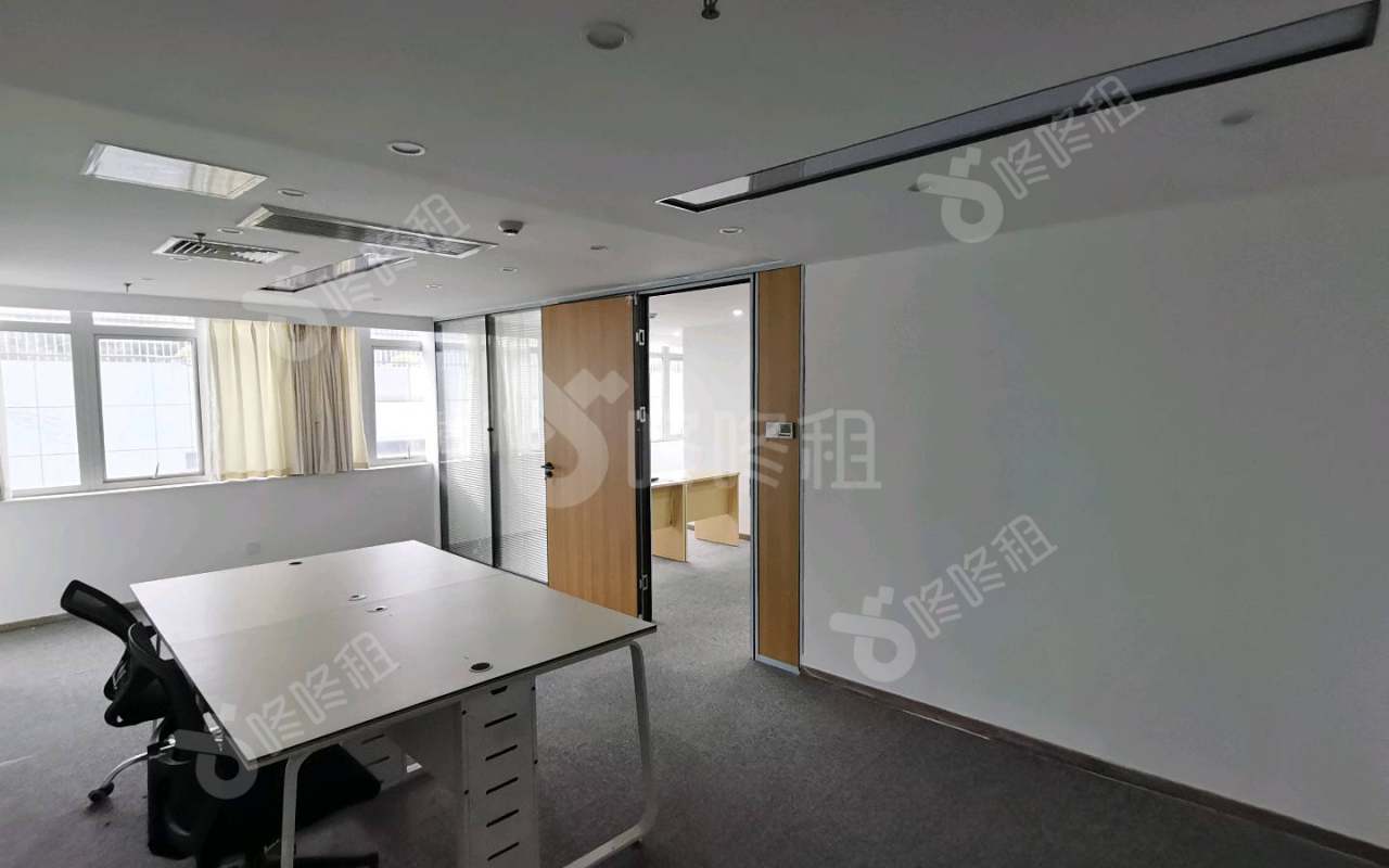 海王大厦_238平_精装_办公室开间