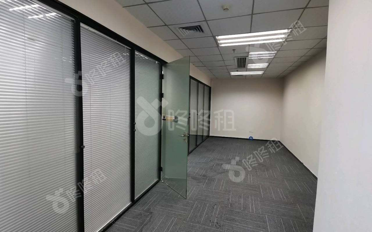 南园枫叶大厦_200平_精装_办公室开间