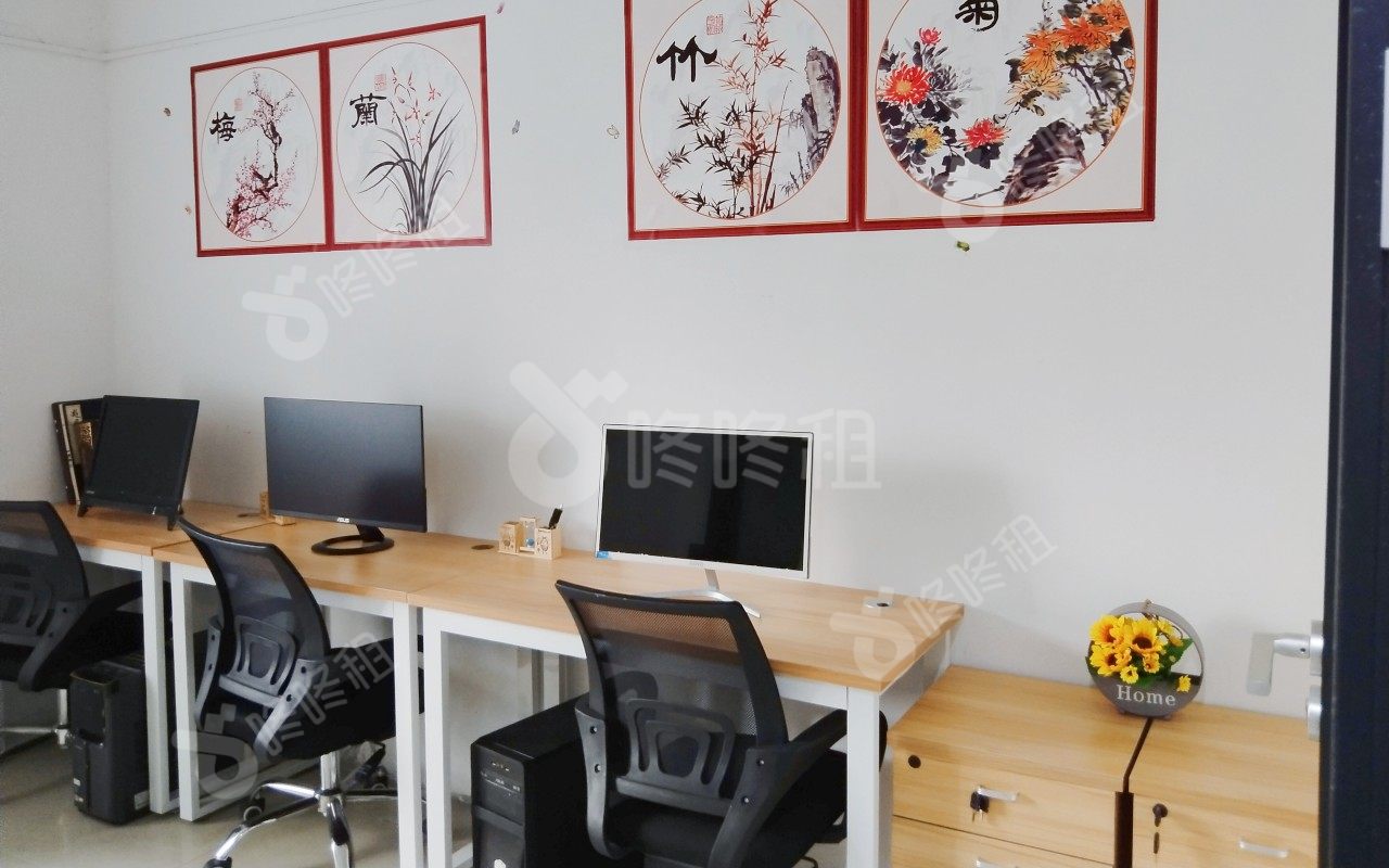 棱云空间(江苏大厦)_独立6人间_前台