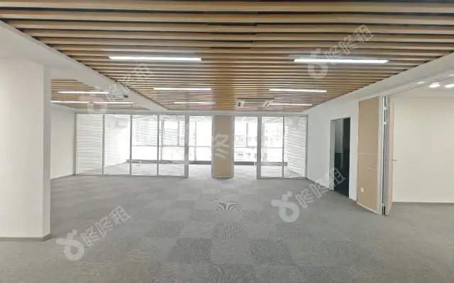 新豪方大厦_280平_精装_办公室房源出租
