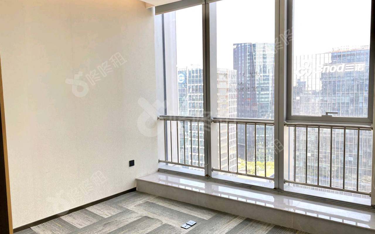 天威视讯大厦(有线信息传输大厦)_255平_豪装_办公室开间